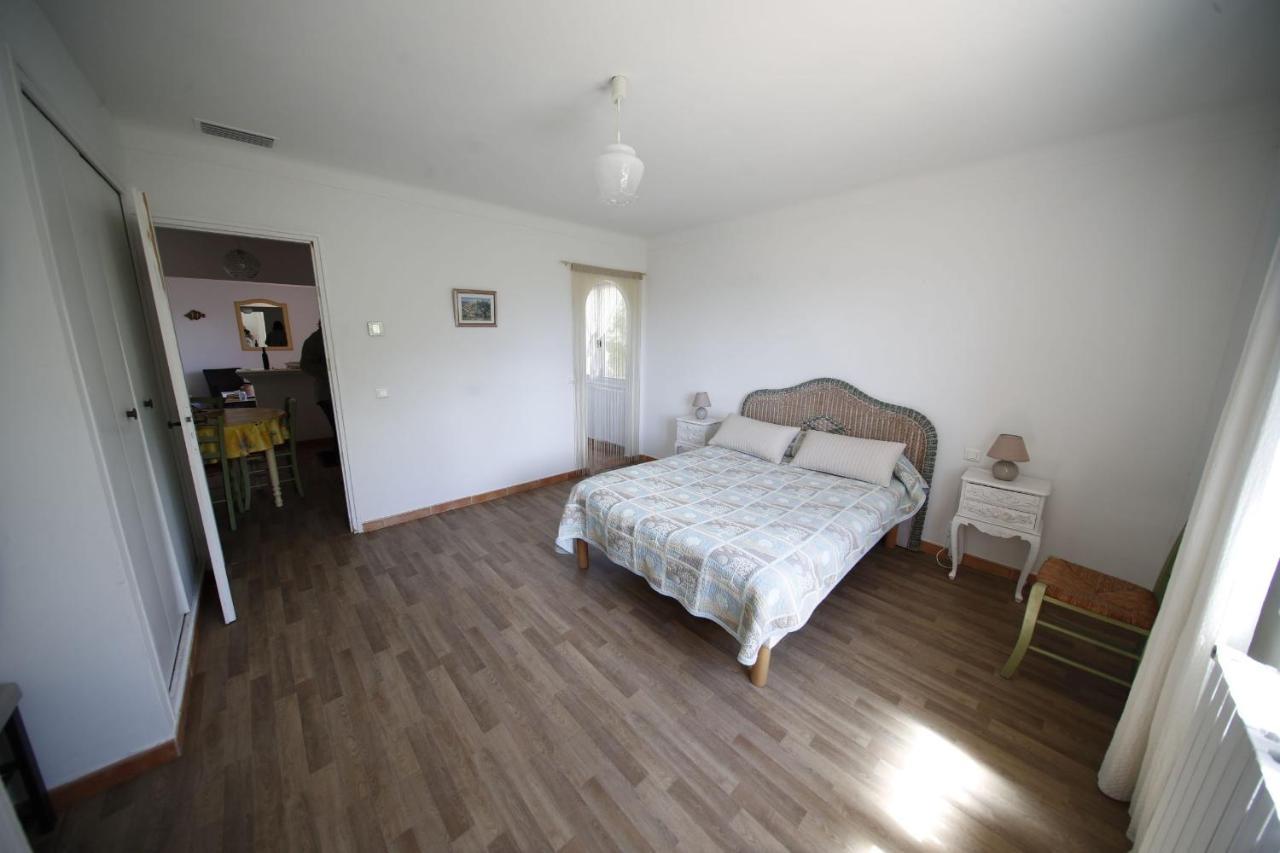 Les Oliviers Apartman Grimaud Kültér fotó