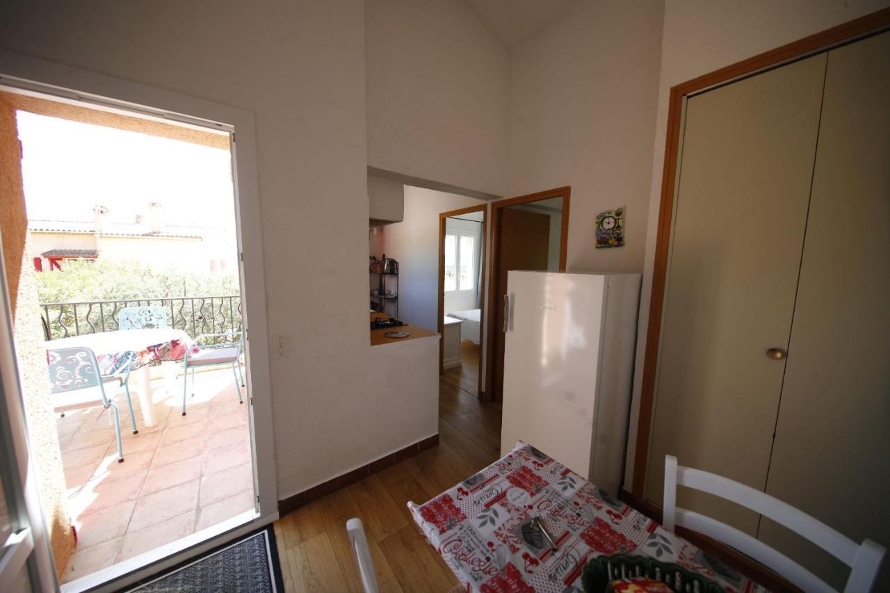 Les Oliviers Apartman Grimaud Kültér fotó