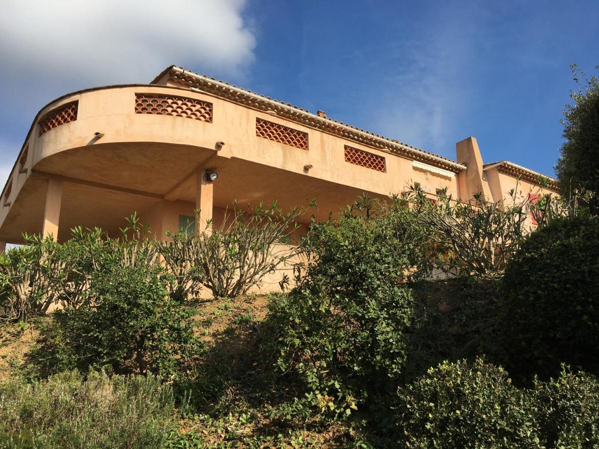 Les Oliviers Apartman Grimaud Kültér fotó