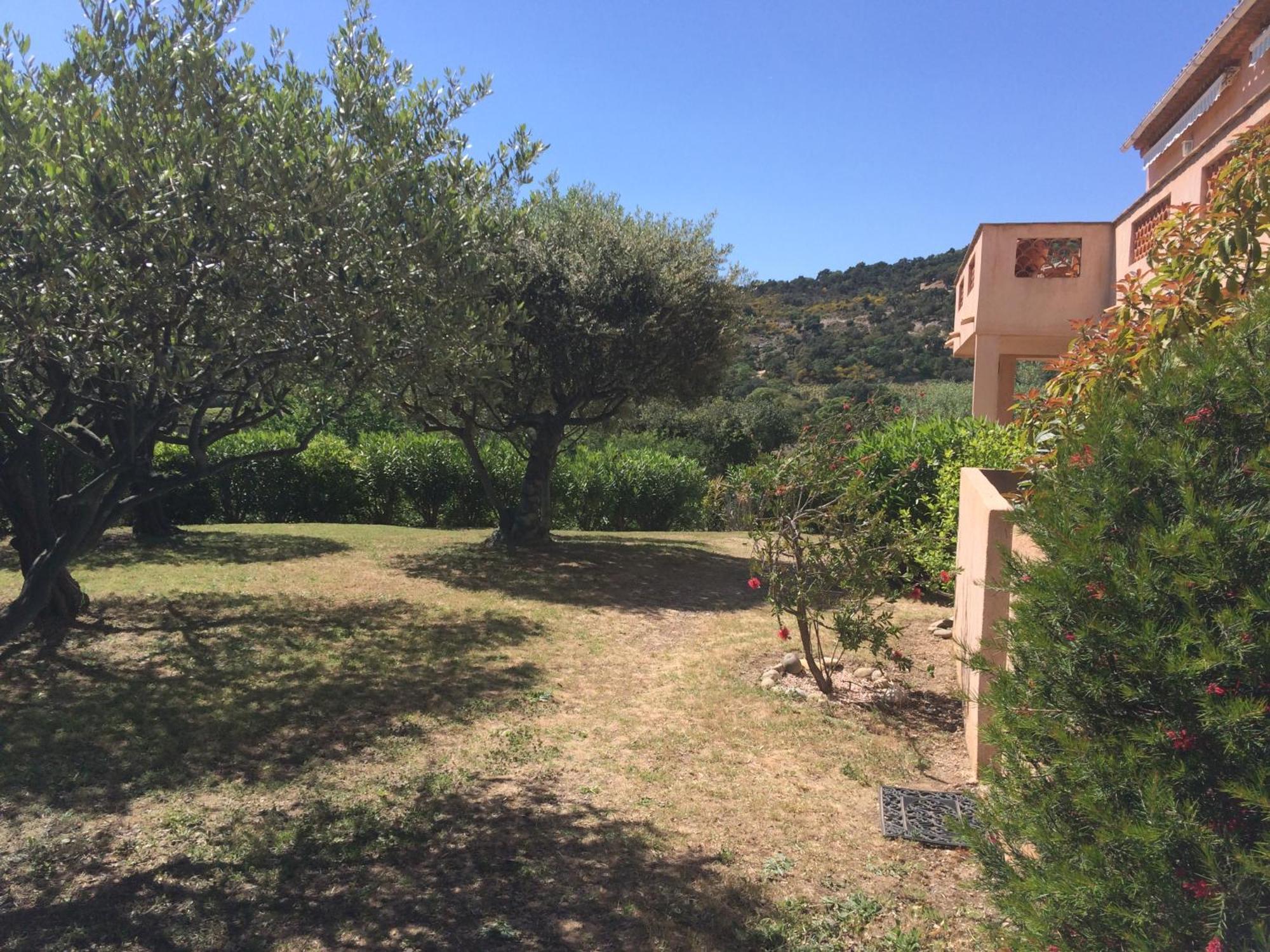 Les Oliviers Apartman Grimaud Szoba fotó