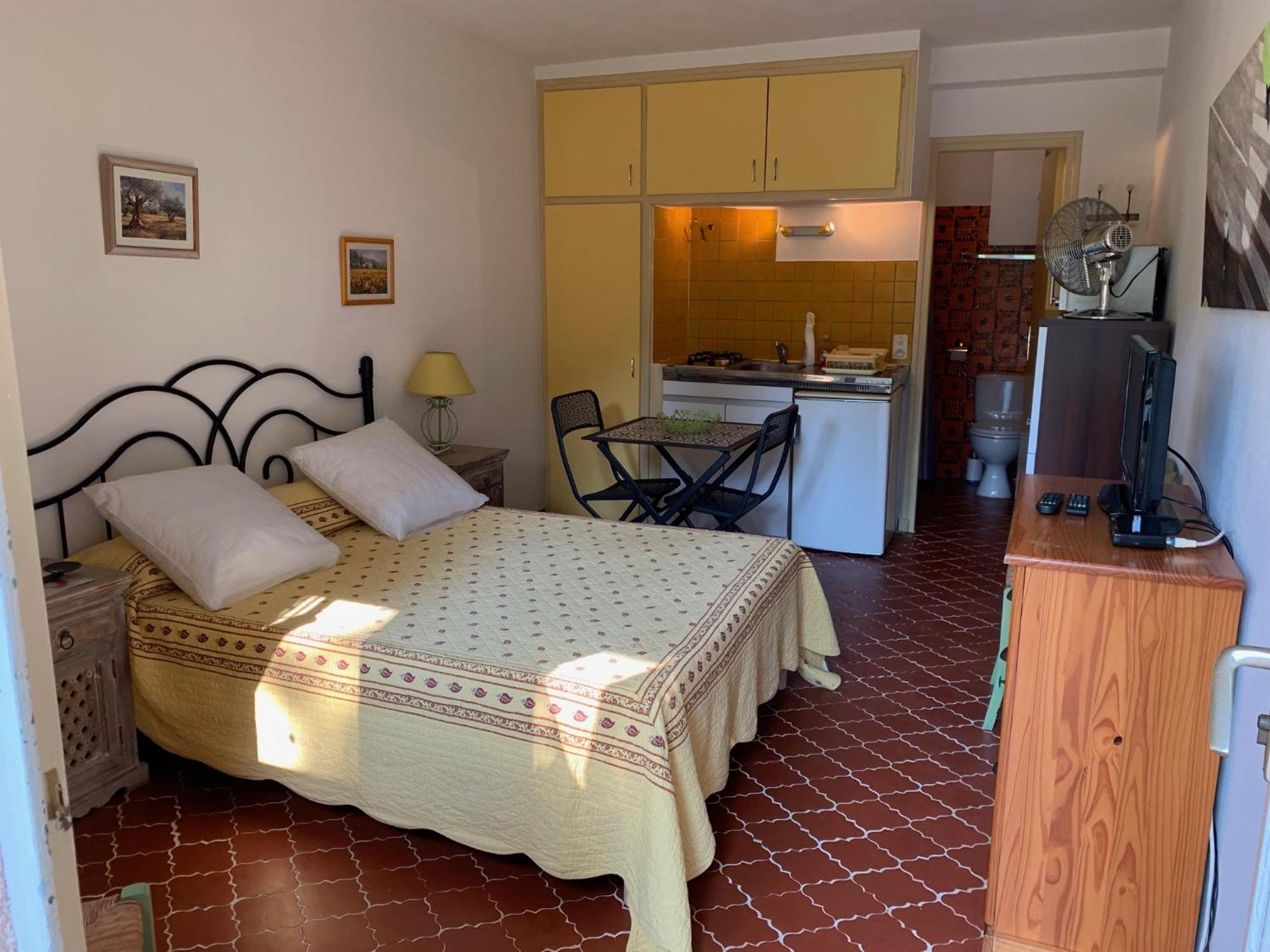 Les Oliviers Apartman Grimaud Kültér fotó