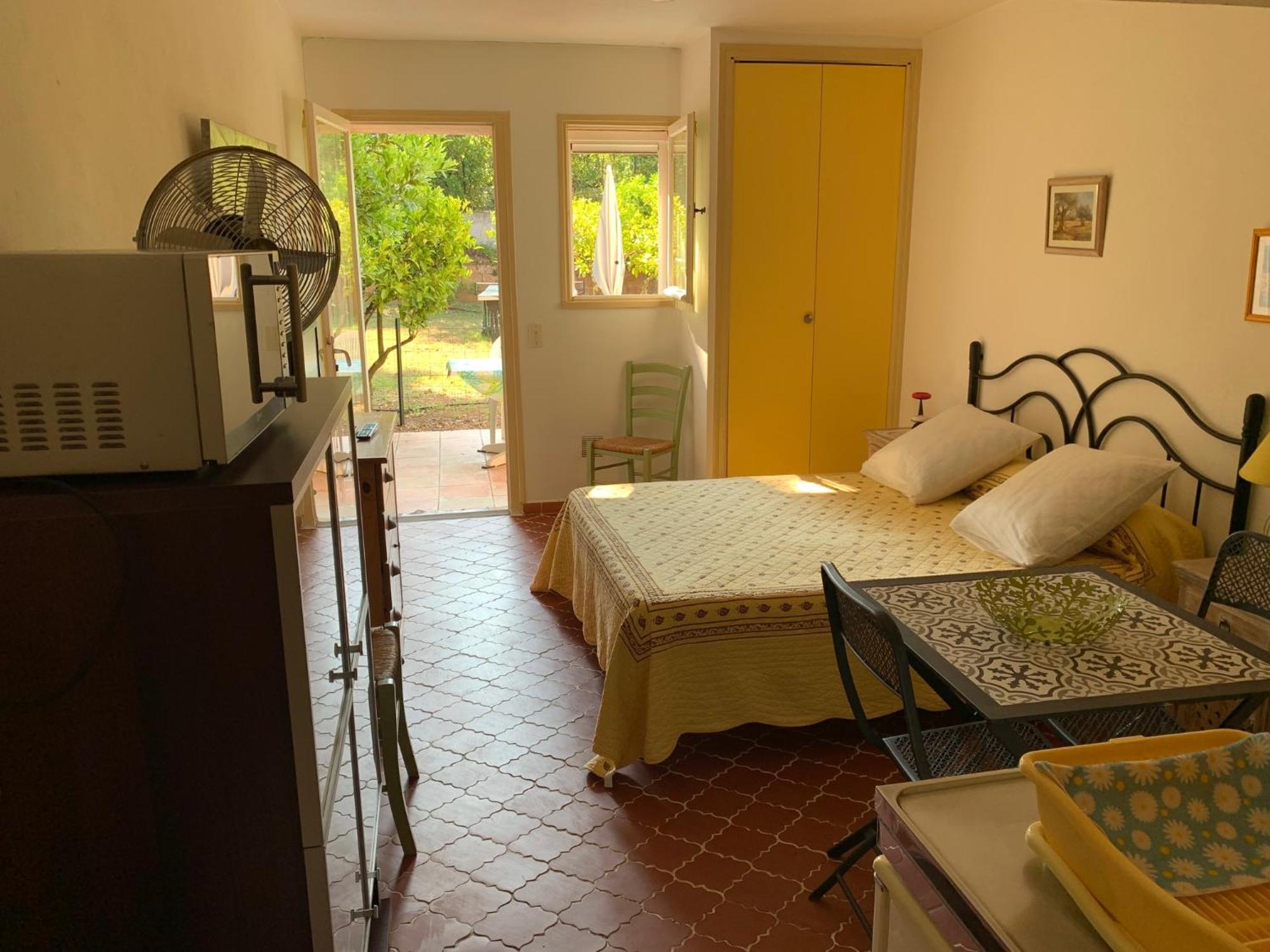 Les Oliviers Apartman Grimaud Kültér fotó