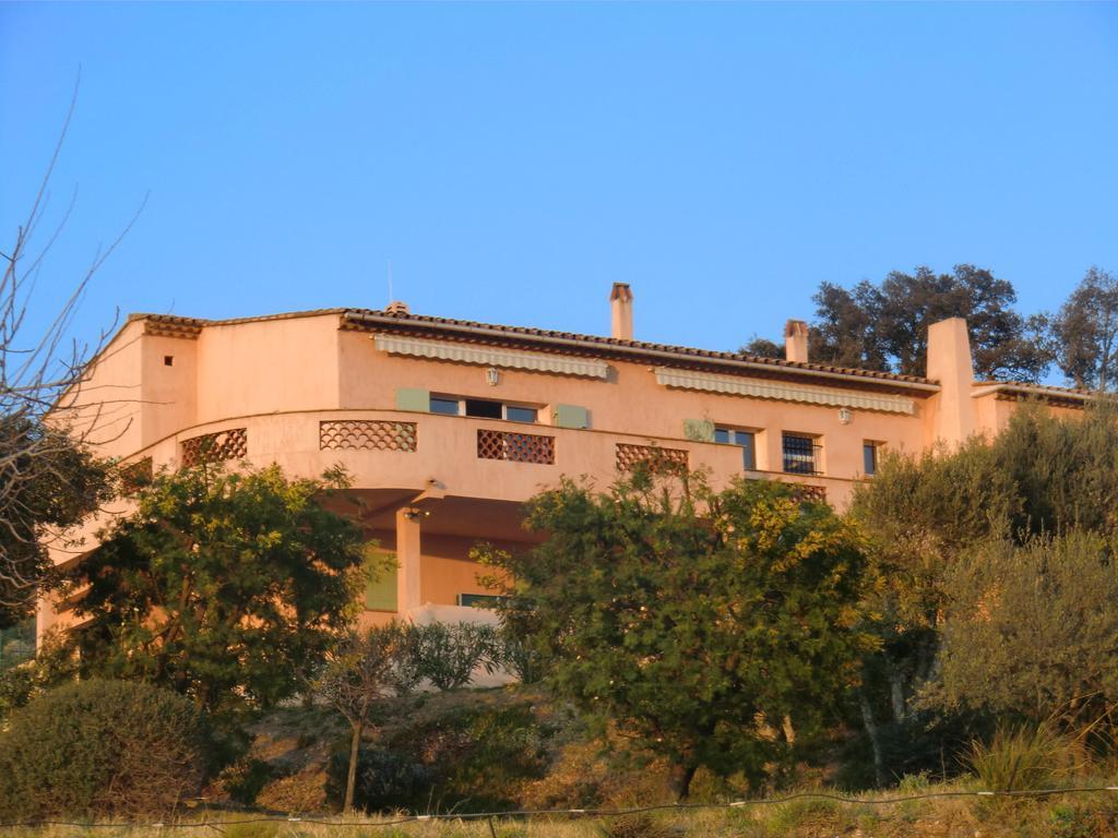 Les Oliviers Apartman Grimaud Kültér fotó